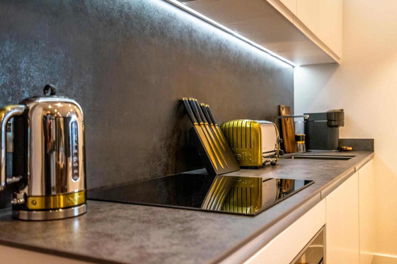 Waterside Retreat @ Ryedale House Apartment York Bagian luar foto